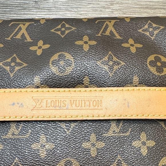 Monogram messenger bag - Picture 7 of 14